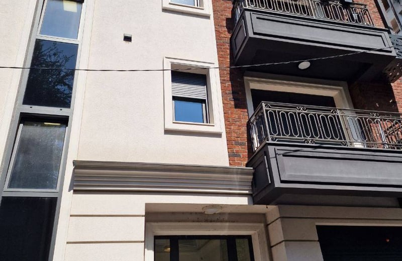 Rental of a spacious 3-room apartment, 67 m², city center, Belgrade, Serbia